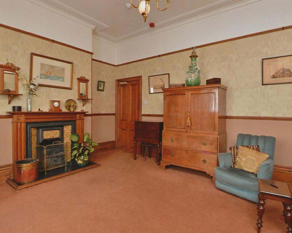Guest house The Raffles Exeter