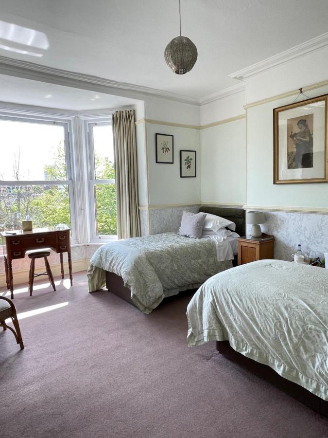 Guest house The Raffles 4*